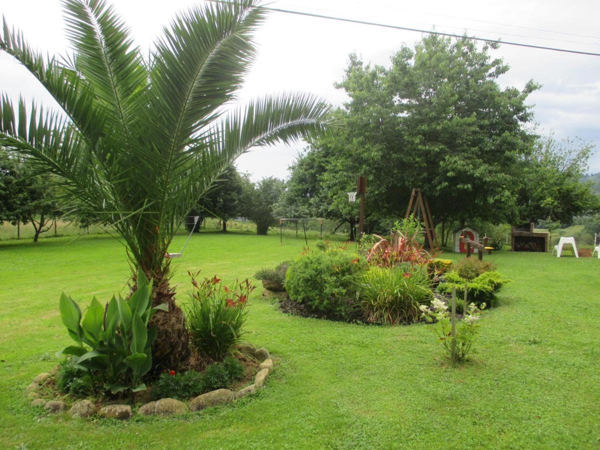 Onís Casa Rural El Jondrigu المظهر الخارجي الصورة