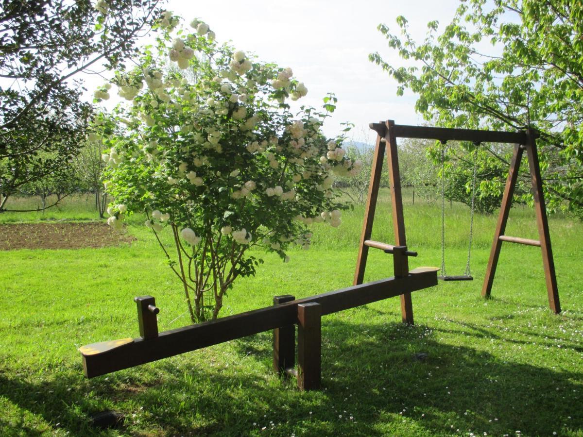 Onís Casa Rural El Jondrigu المظهر الخارجي الصورة
